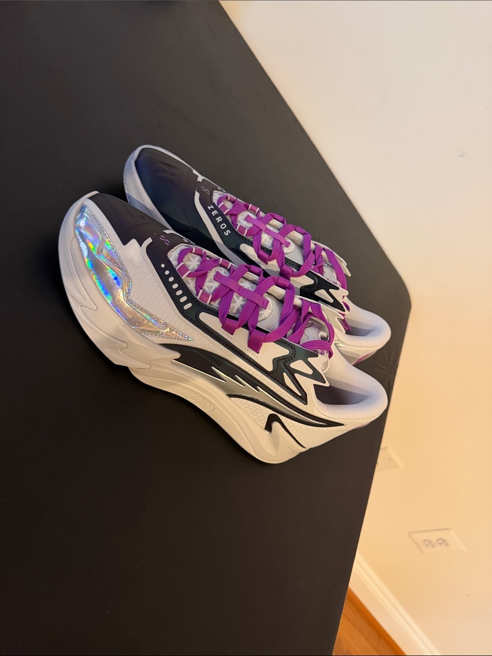 Puma's "Scoot Zeros Feather Gray-Wild Berry size 11.5 View 3